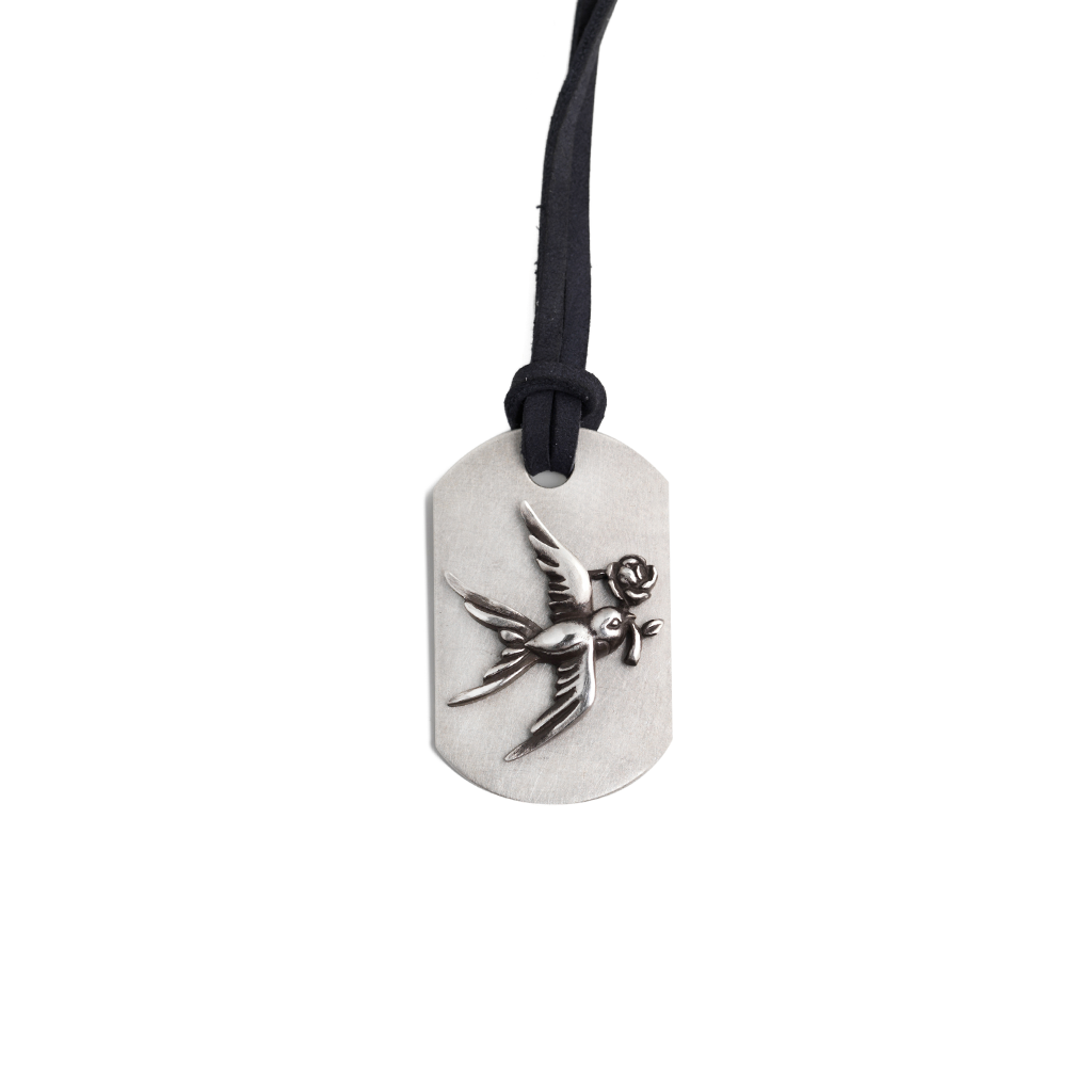 ECLE-DOG-TAG-SWALLOW